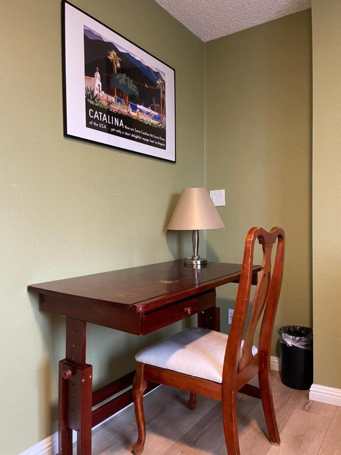 Private Room In Los Angeles With Ac, Strong Wifi, Smart Tv, Work Desk Near Sofi Stadium Exterior photo